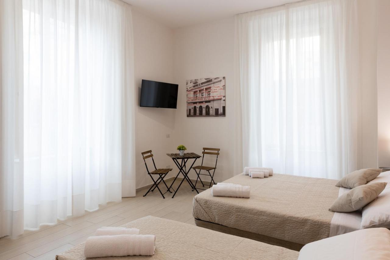 The Heart Guest House Napoli Ngoại thất bức ảnh