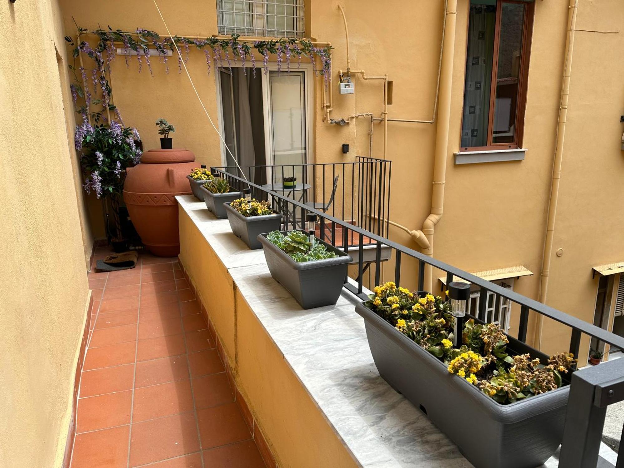 The Heart Guest House Napoli Ngoại thất bức ảnh