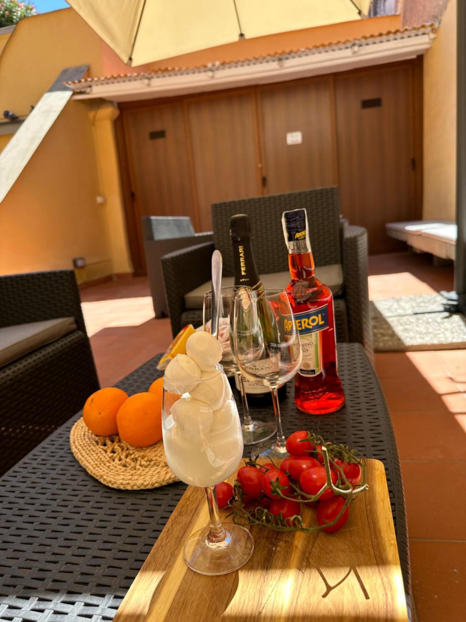 The Heart Guest House Napoli Ngoại thất bức ảnh