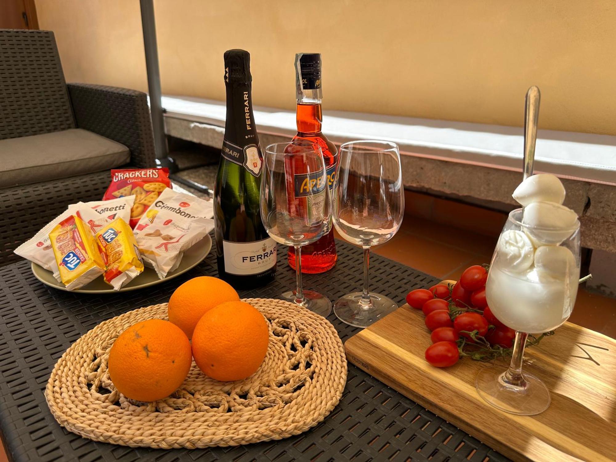 The Heart Guest House Napoli Ngoại thất bức ảnh